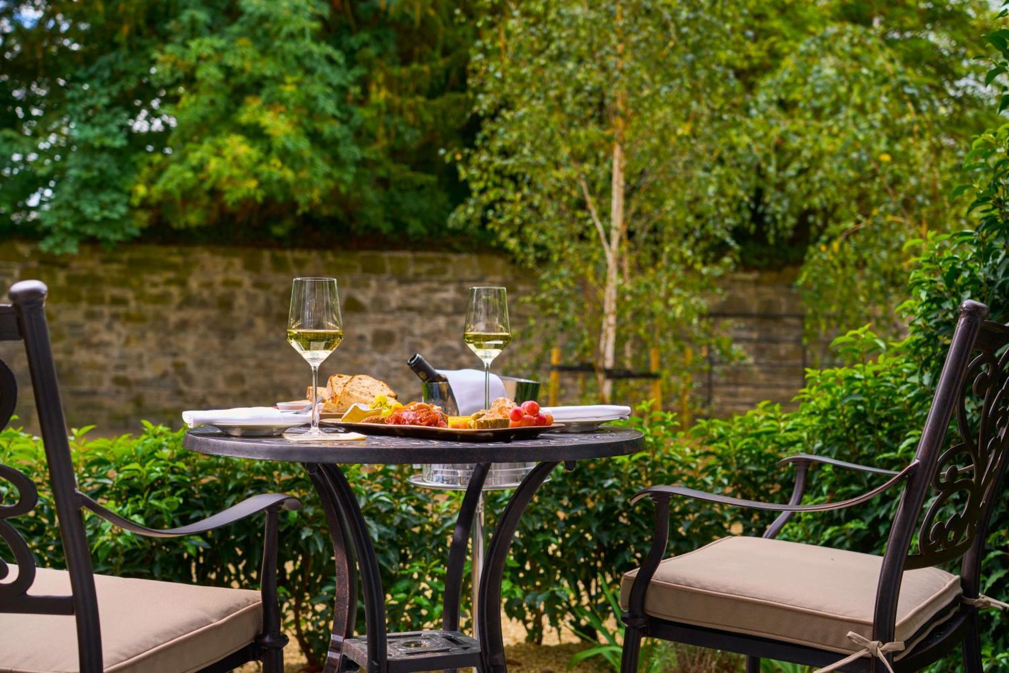 Carton House A Fairmont Managed Hotel Maynooth Ngoại thất bức ảnh A patio set