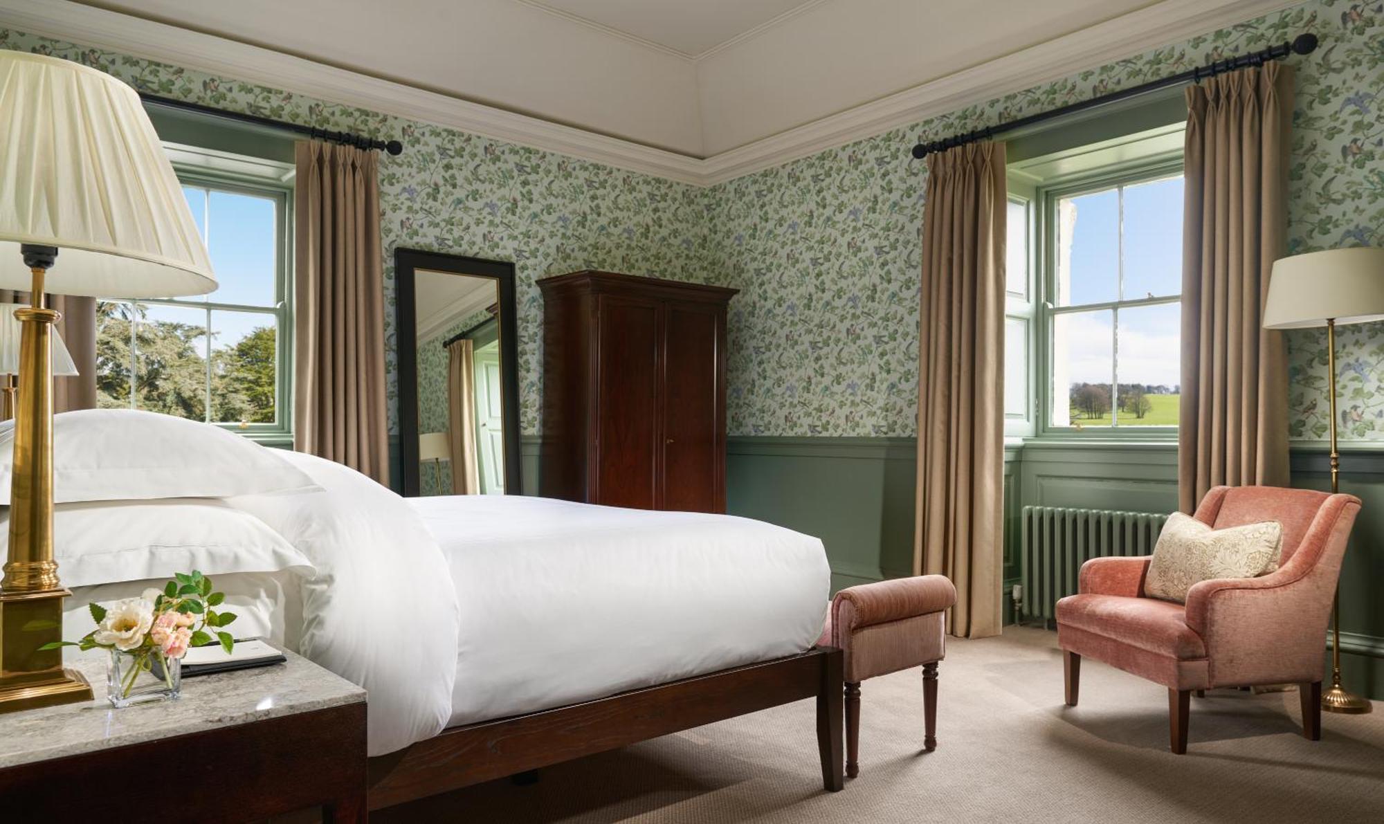 Carton House A Fairmont Managed Hotel Maynooth Ngoại thất bức ảnh A bedroom at The Pig